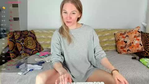 Amalia online show from April 2, 8:34 am