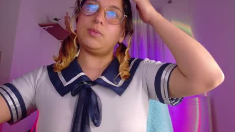 Amalia Im Back See you soon this January 7 at 10 pm Colombia time online show from October 15, 2:44 am