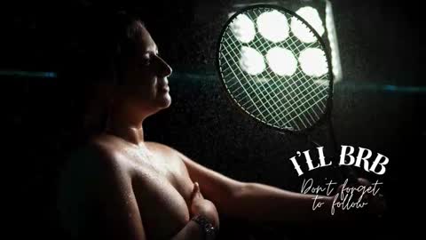 Amalia Im Back See you soon this January 7 at 10 pm Colombia time online show from November 2, 9:17 pm