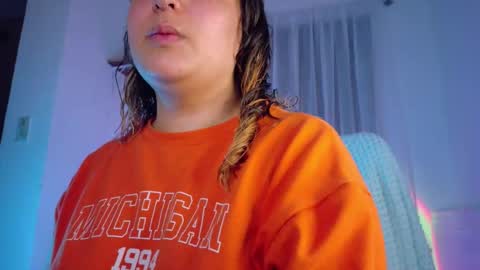 Amalia Im Back See you soon this January 7 at 10 pm Colombia time online show from December 1, 11:54 pm