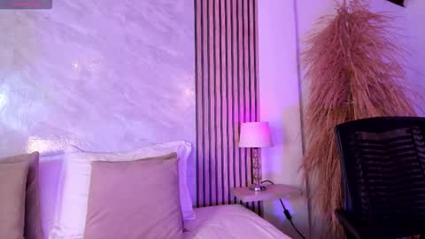 Luisa online show from October 30, 1:07 am