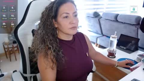  Amanda  online show from February 15, 9:44 pm