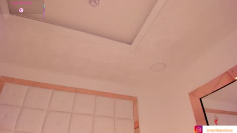 Snapshot of amanda_colin chatting on December 23, 12:08 am Amanda online show from December 23, 12:08 am