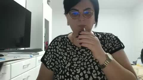 Anda .. online show from January 17, 9:29 pm