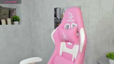 Snapshot of amanda_reedd chatting on September 30, 8:41 am Amanda online show from September 30, 8:41 am