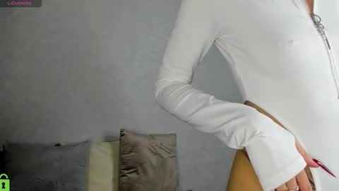 Snapshot of amanda_reedd chatting on October 16, 2:12 am Amanda online show from October 16, 2:12 am