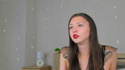 Snapshot of amanda_reedd chatting on October 29, 7:43 am Amanda online show from October 29, 7:43 am