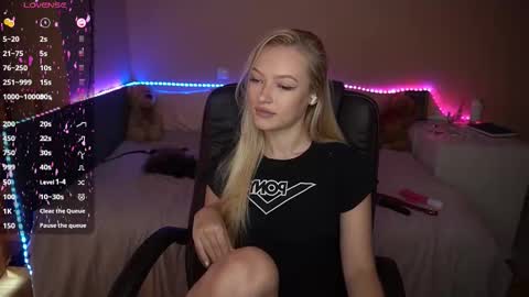 Amanda online show from September 10, 6:57 am