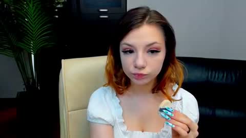 Snapshot of amandagracy_1 chatting on February 26, 5:31 am amandagracy_1 online show from February 26, 5:31 am