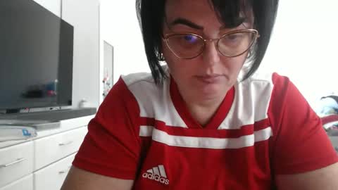 Anda online show from September 9, 9:42 am