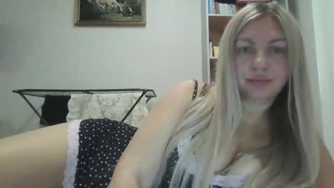 AmandaSexyyLA online show from October 6, 7:50 am