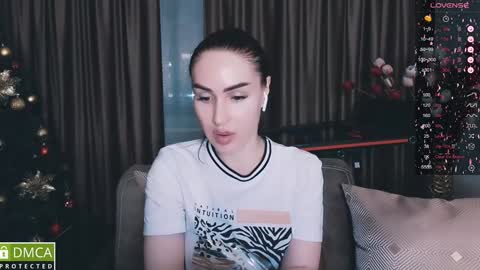 Snapshot of amara_campbell chatting on December 13, 1:22 pm amara campbell online show from December 13, 1:22 pm