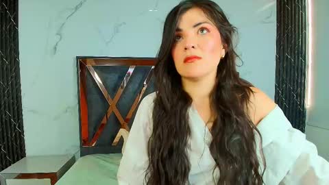 Snapshot of amara_vega chatting on September 13, 11:54 am Amara Vega online show from September 13, 11:54 am