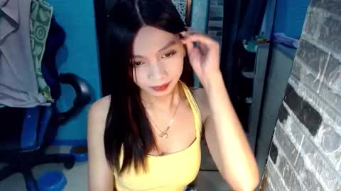 BELLA online show from December 15, 7:34 am