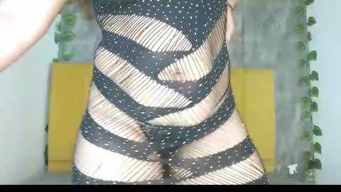 Snapshot of amaraleoncm chatting on November 28, 4:26 am amaraleoncm online show from November 28, 4:26 am