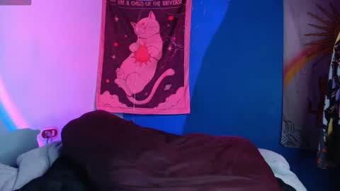 amaralof online show from April 12, 2:16 am