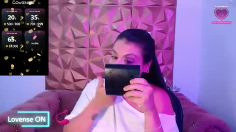 Snapshot of amarantha_naughty chatting on October 5, 5:22 pm Amarantha online show from October 5, 5:22 pm