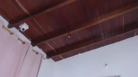   online show from October 23, 11:20 am