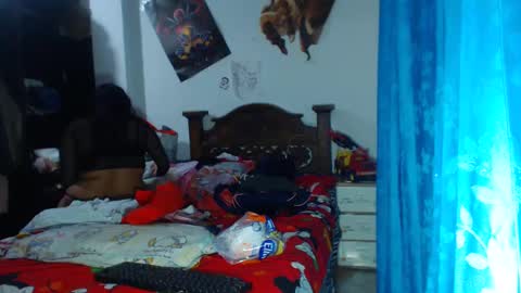 Snapshot of amararoberts08 chatting on October 11, 4:22 am Amara Julia online show from October 11, 4:22 am