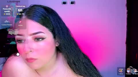 Snapshot of amaravelvet chatting on March 3, 10:37 pm amaravelvet online show from March 3, 10:37 pm