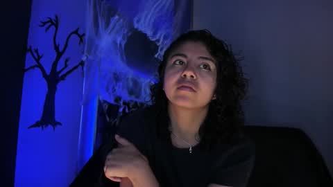 Emily online show from October 26, 12:22 pm