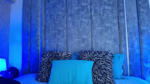 Emily online show from February 13, 10:00 am