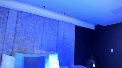 Emily online show from February 24, 10:13 am