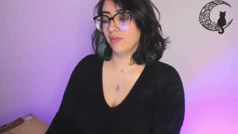 Snapshot of amaryllis_vizcaya chatting on January 6, 2:15 am Katt online show from January 6, 2:15 am