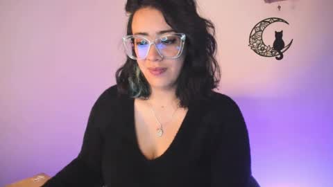 Snapshot of amaryllis_vizcaya chatting on February 9, 12:28 am Katt online show from February 9, 12:28 am