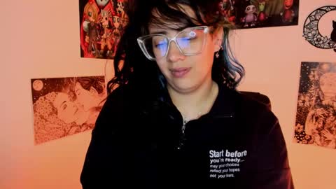 Snapshot of amaryllis_vizcaya chatting on October 4, 1:58 am Katt online show from October 4, 1:58 am