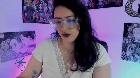 Snapshot of amaryllis_vizcaya chatting on November 27, 2:24 am Katt online show from November 27, 2:24 am