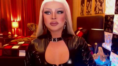 MISS JAZMINE QUEEN OF HELLFIRE online show from October 21, 6:41 pm