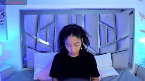   online show from February 6, 11:21 am