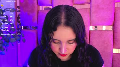   online show from November 8, 6:51 pm