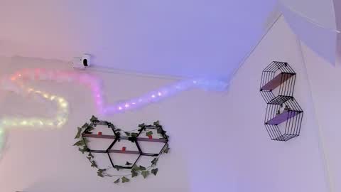 ambar_gh1 online show from March 3, 9:10 pm