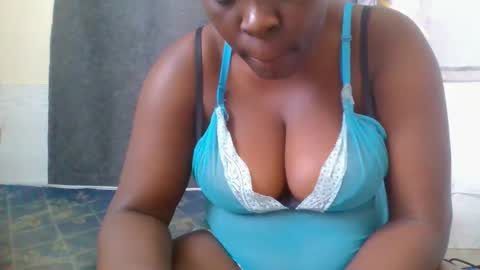 Snapshot of ambar_jasiri chatting on November 15, 10:23 am Mia online show from November 15, 10:23 am