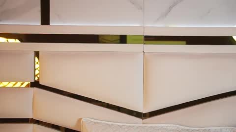 Julieta  online show from September 21, 11:45 am