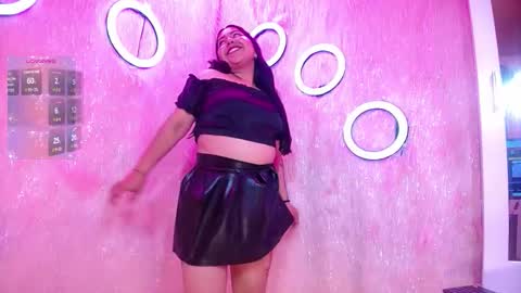 ambar_walker_ online show from February 24, 7:12 pm