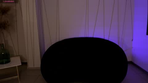 Ambar  online show from January 15, 11:48 am