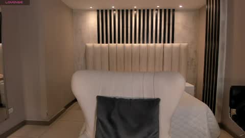 Ambar  online show from April 5, 11:29 am