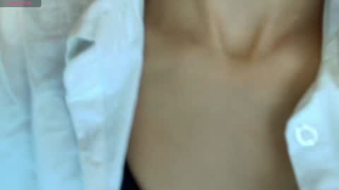 Snapshot of ambaross chatting on December 16, 7:10 pm Ambar Ross online show from December 16, 7:10 pm