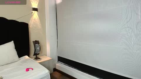 Snapshot of ambaross chatting on October 14, 7:58 pm Ambar Ross online show from October 14, 7:58 pm