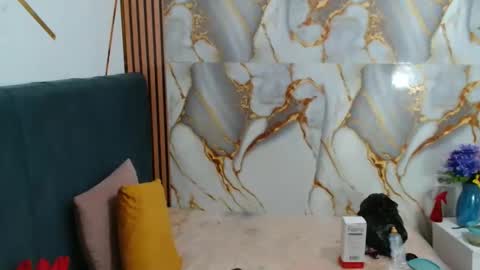 ambarsmit69 online show from April 15, 10:55 am