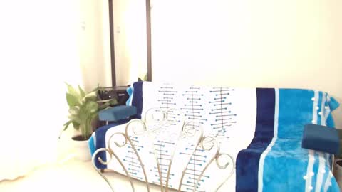 Snapshot of ambarsofhia chatting on December 28, 6:50 pm Amber Sofhia online show from December 28, 6:50 pm