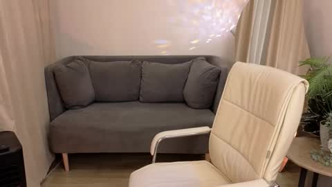 Snapshot of amber__lust__ chatting on October 6, 2:03 pm Alice online show from October 6, 2:03 pm