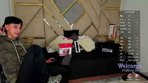 Snapshot of amber_adams_ chatting on November 14, 4:17 pm Amber online show from November 14, 4:17 pm