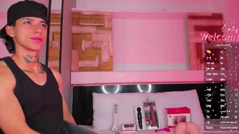 Amber  online show from March 27, 1:44 pm