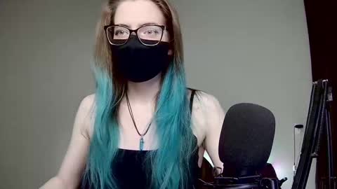 Amber non-nude model online show from January 6, 11:31 pm