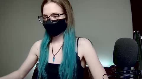 Amber non-nude model online show from January 7, 2:42 am