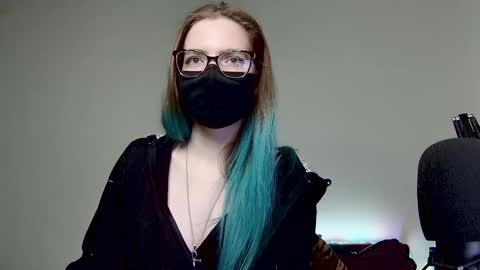 Amber non-nude model online show from January 14, 3:11 am